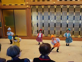 おじいちゃんおばあちゃんとのふれあい会