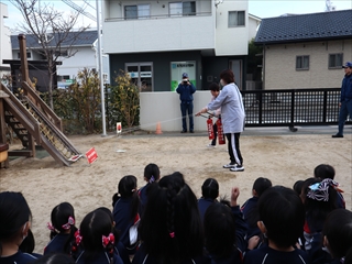 避難訓練・防火演劇